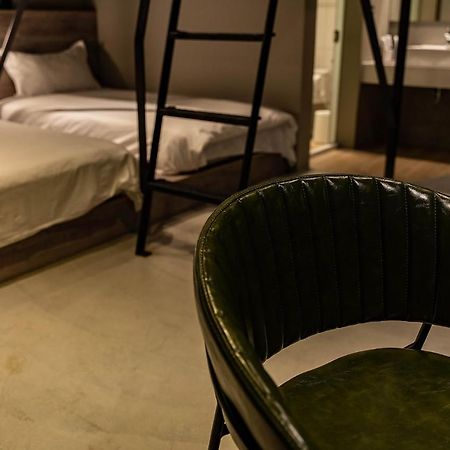 Sleeping Inn Hualien City Exterior photo